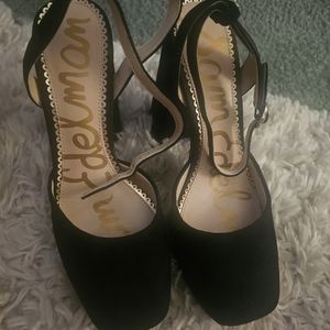 Womens shoes